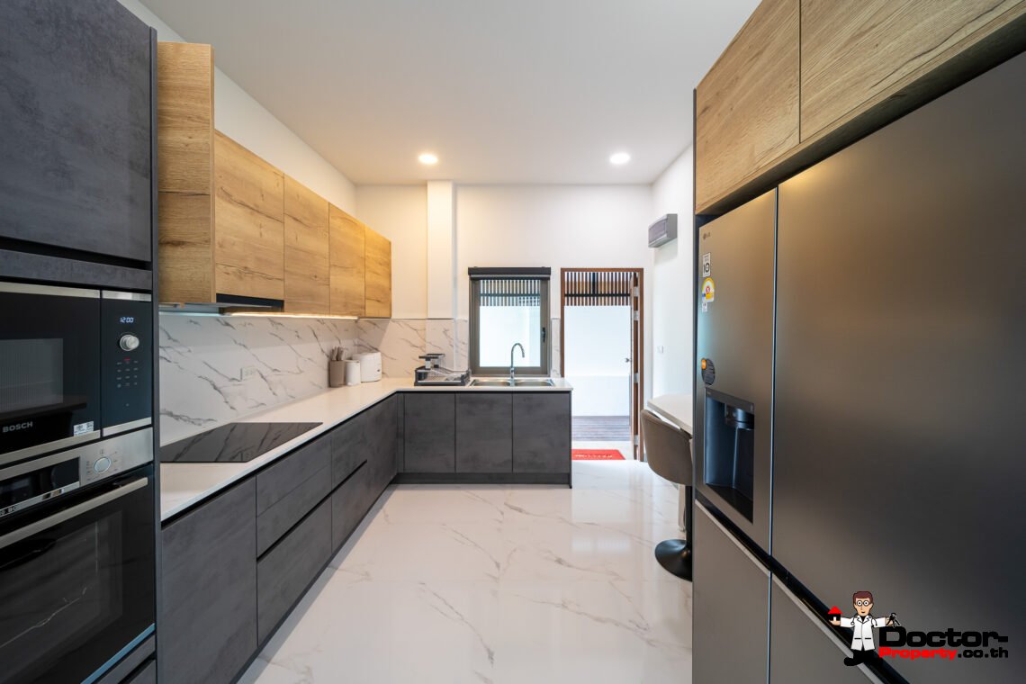 New 3 Bedroom Pool Villa in Chaweng, Koh Samui – For Sale